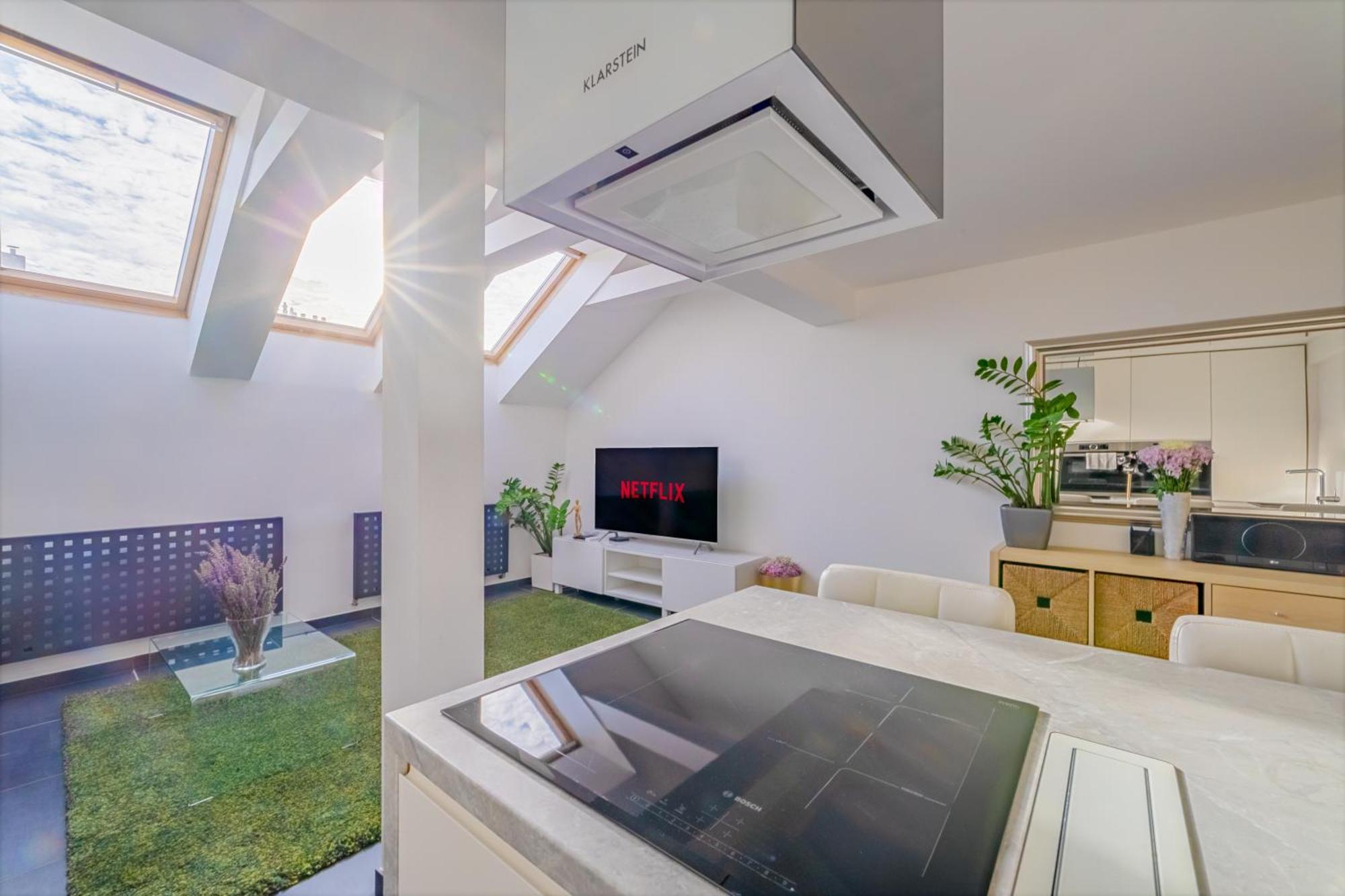 Modaloft Duplex By Rentez Prague Exterior photo